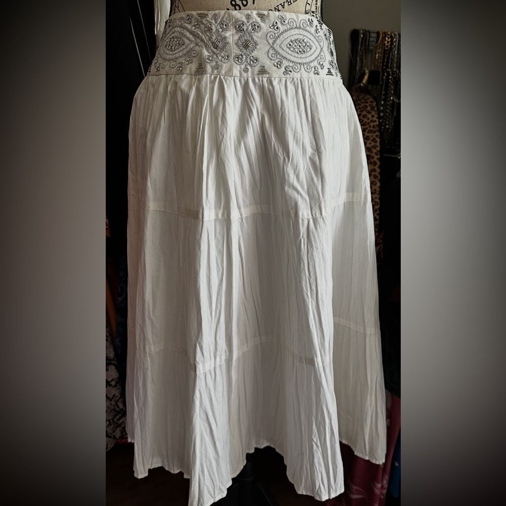 Ann Taylor loft NWT Elegant White Maxi Skirt 100%Cotton with built in slip